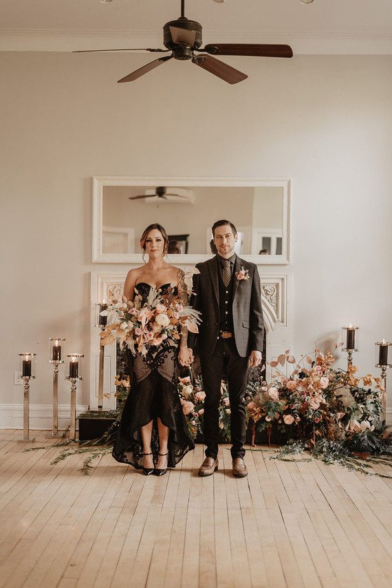 moody fall wedding inspiration with shades of coral and rust