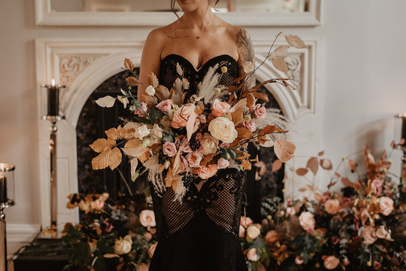 moody fall wedding inspiration with shades of coral and rust