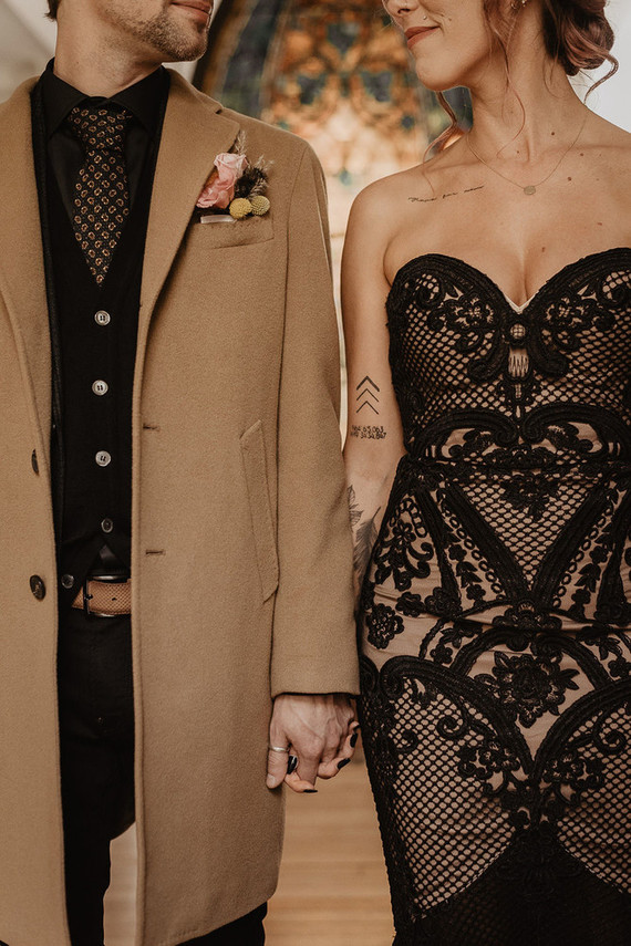 moody fall wedding inspiration with shades of coral and rust