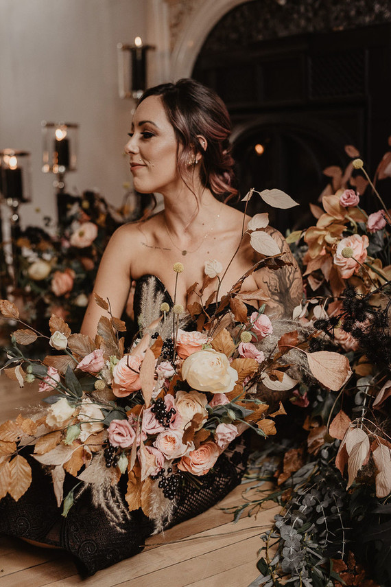 moody fall wedding inspiration with shades of coral and rust