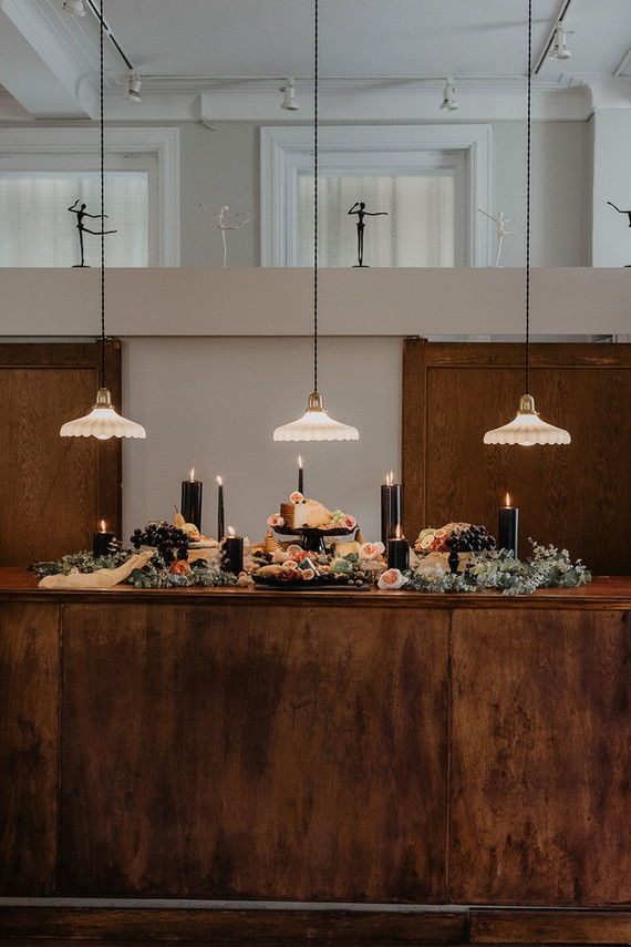 moody fall wedding inspiration with shades of coral and rust