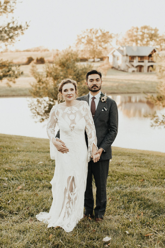 Rustic boho Kansas City barn wedding