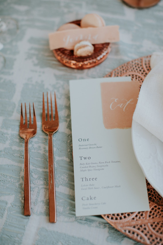 Spring 2019 wedding trend alert: pale mint and blush seaside editorial Inspiration