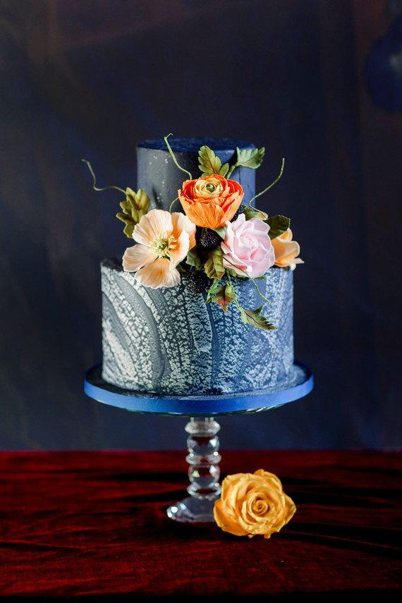 Incredible luxury wedding cake with intricate sugar flower