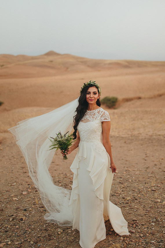 The ultimate in laid back desert chic is this stylish wedding in the Agfay desert outside of Marrakesh