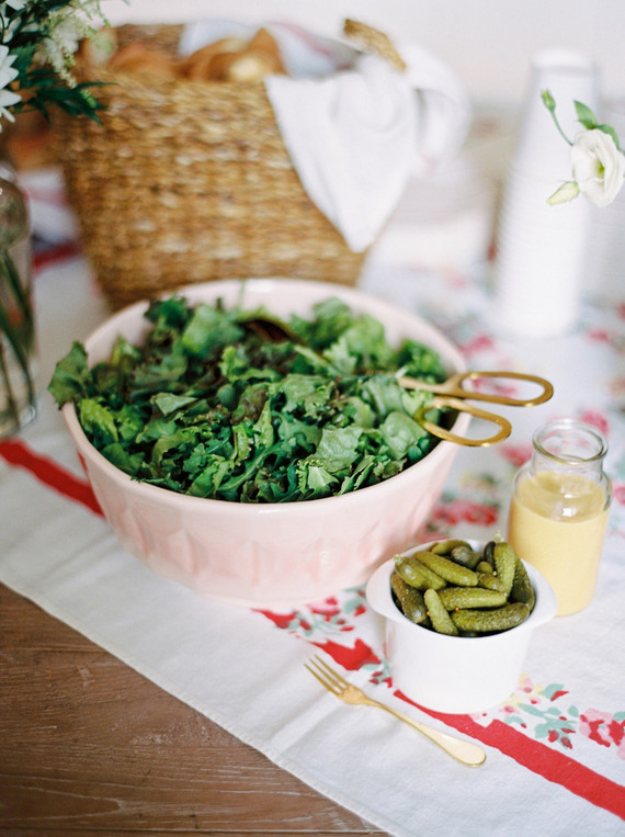 The sweetest french-themed picnic birthday party Inspiration