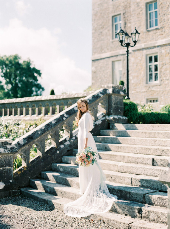 This Scottish wedding in an Irish Castle makes tartan look extra chic