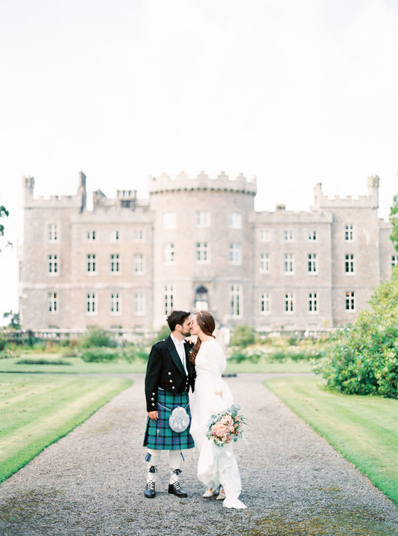 This Scottish wedding in an Irish Castle makes tartan look extra chic