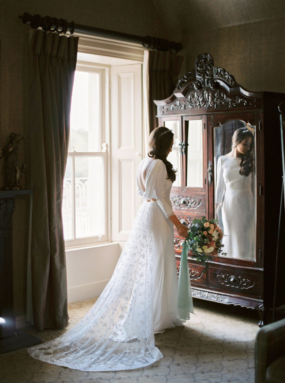 This Scottish wedding in an Irish Castle makes tartan look extra chic