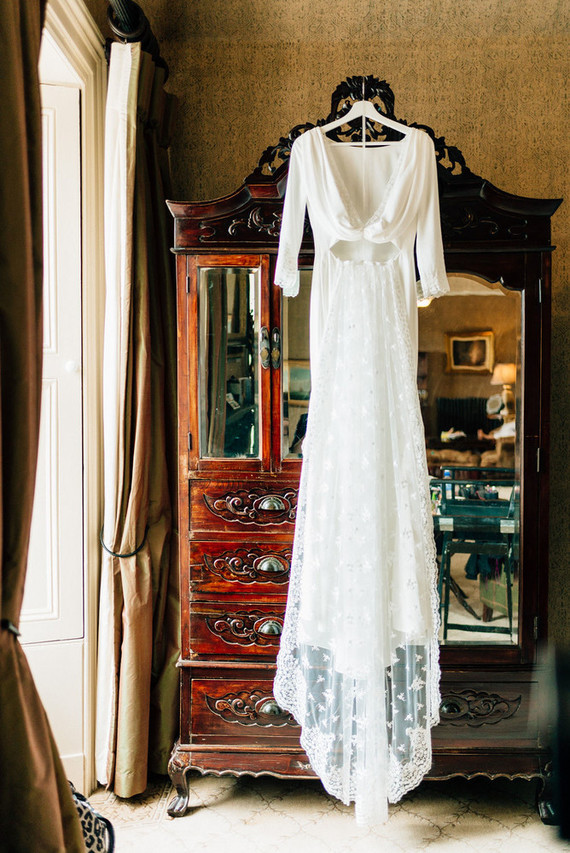This Scottish wedding in an Irish Castle makes tartan look extra chic