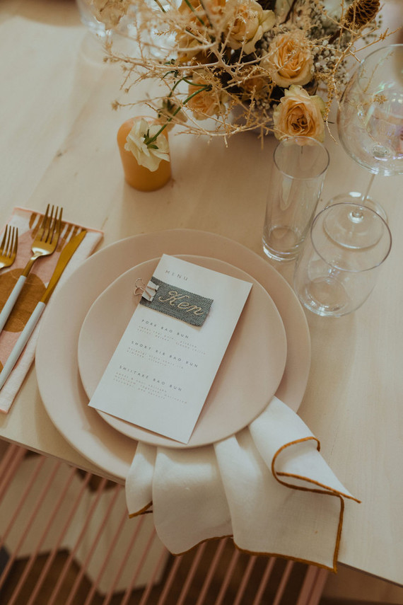 Blush table decor