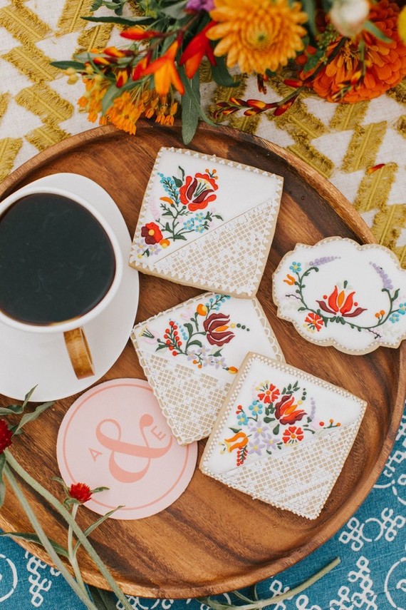 whimsical sunrise glamping elopement in Maine Inspiration
