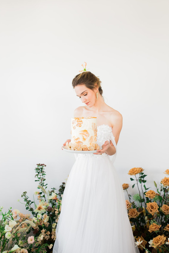 The blushiest bridal editorial and tablescape for spring