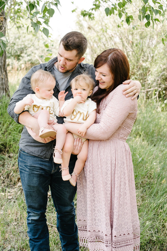 How to host and plan a sweet thoughtful pastel birthday party at home for twins