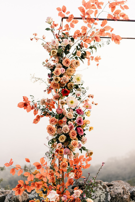 Colorful spring floral wedding in Southern California at Oakridge Farmhouse