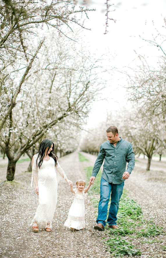Almond orchard maternity photos in the central valley of California