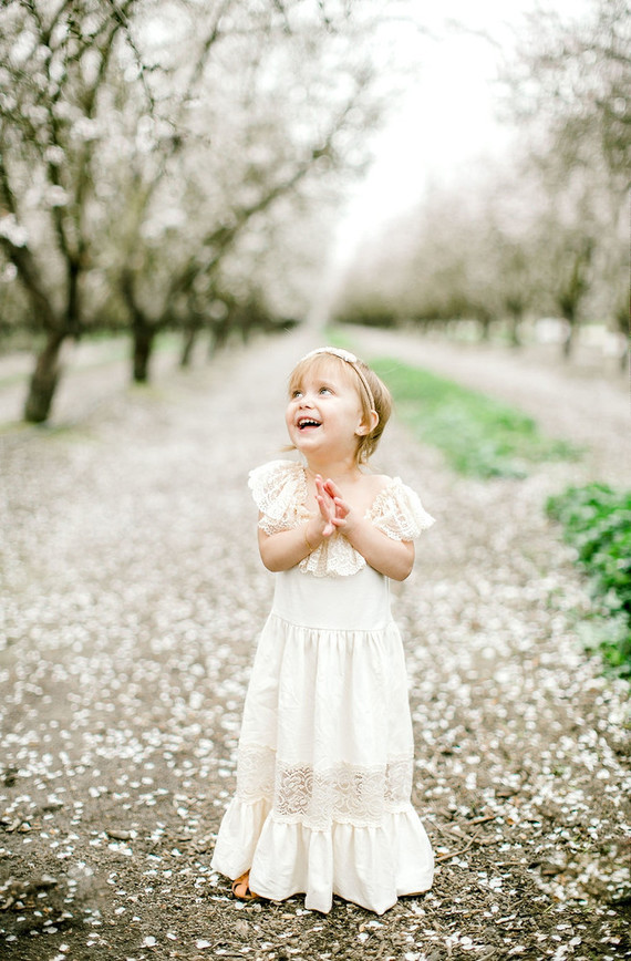 Almond orchard maternity photos in the central valley of California