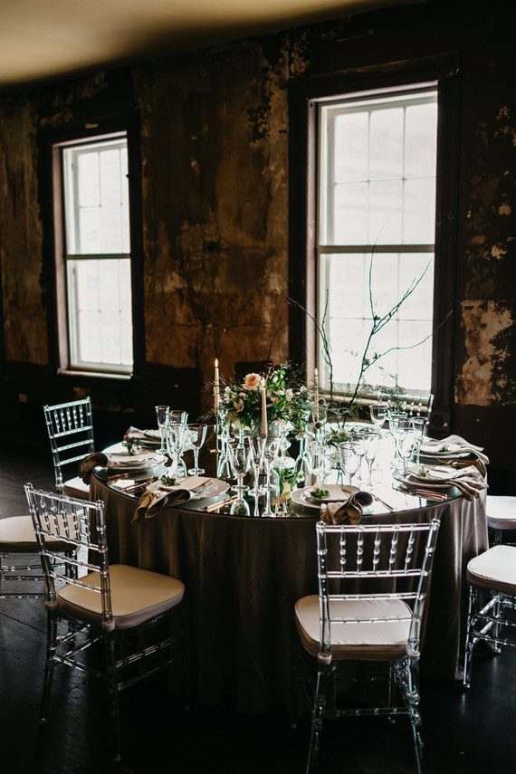 Moody winter Degas-inspired wedding design