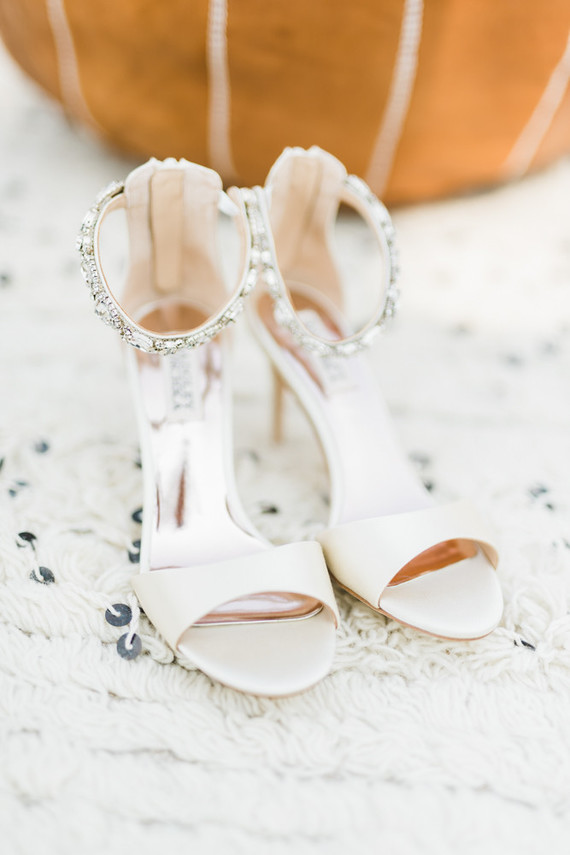 An all white Mexican inspires wedding at the most romantic Spanish venue in San Diego