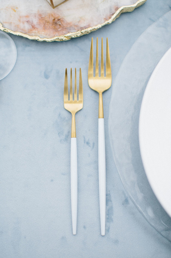 Winter white wedding ideas inspired by an ice storm