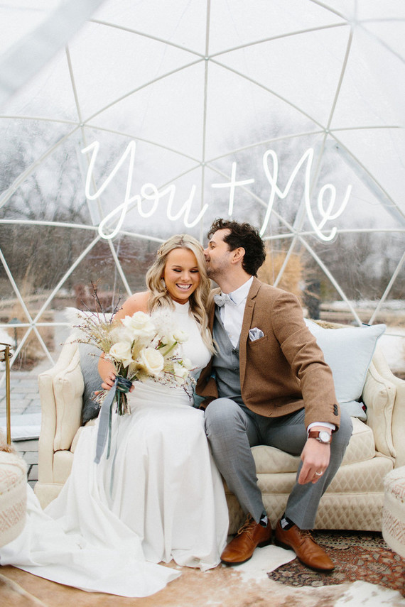 artful winter wedding cake Inspiration