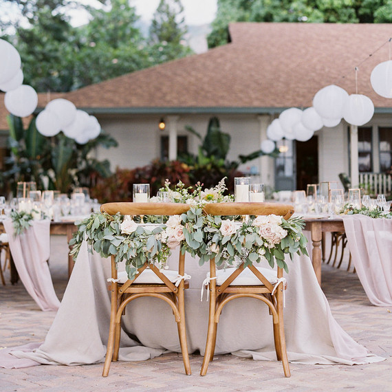Romantic mauve Maui wedding with the most magical reception setting at Olowalu Plantation House