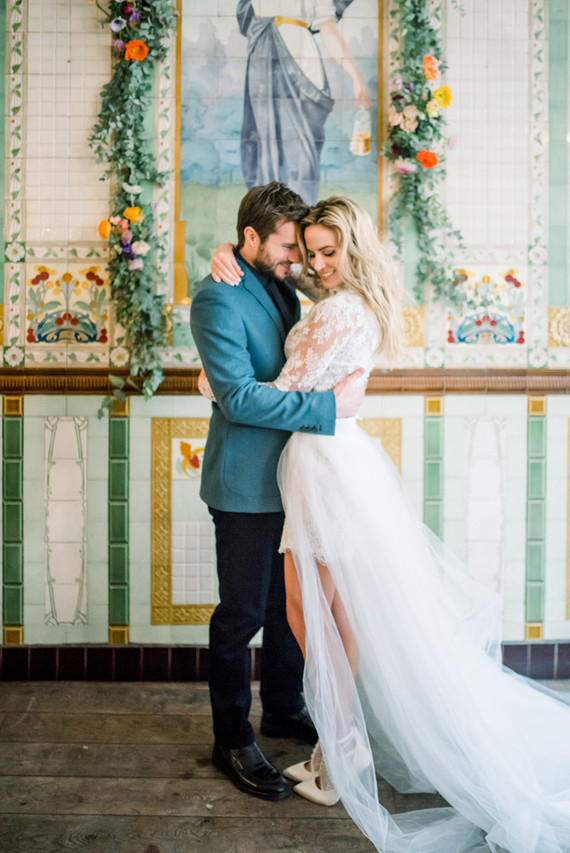 How to elope in Paris in the spring, at the most beautiful Art Nouveau cafe