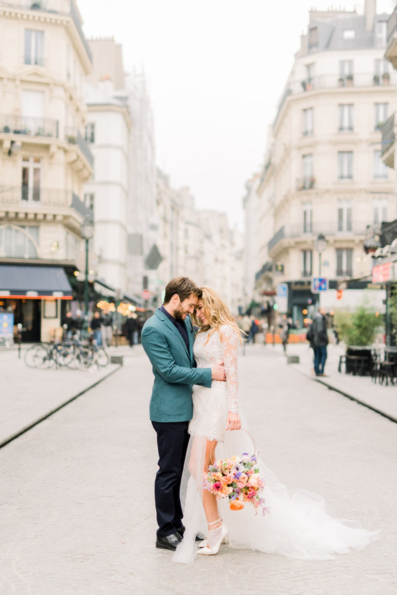 How to elope in Paris in the spring, at the most beautiful Art Nouveau cafe