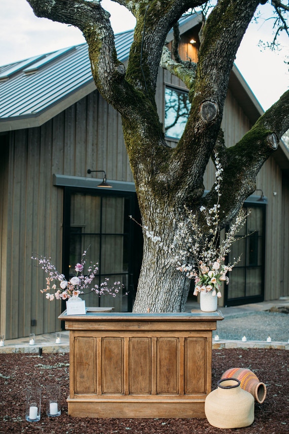 Modern rustic barn wedding