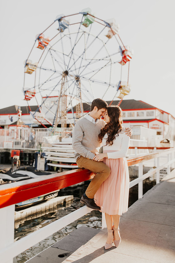 Ferris wheel engagement session + how to style your own Inspiration