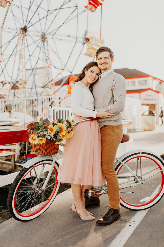 Ferris wheel engagement session + how to style your own Inspiration