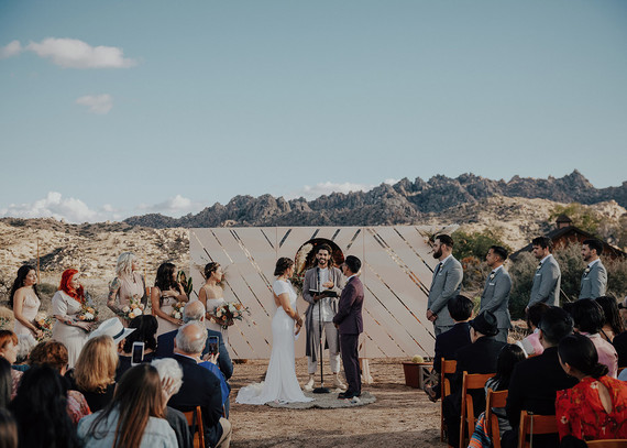 Folksy Joshua Tree wedding with the ultimate desert color palette