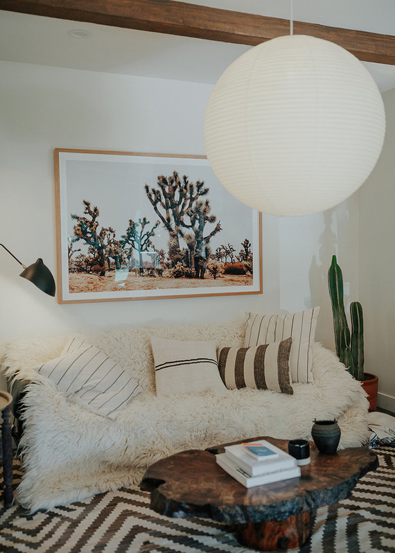 Folksy Joshua Tree wedding with the ultimate desert color palette