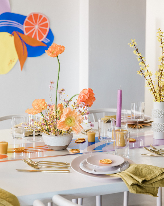 Modern spring tablescape ideas plus 3 spring cocktails
