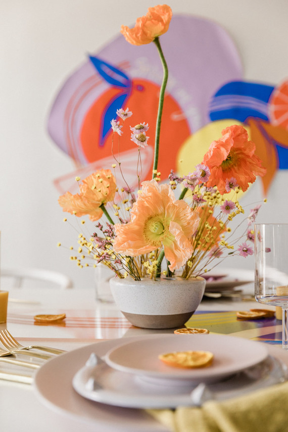 Modern spring tablescape ideas plus 3 spring cocktails