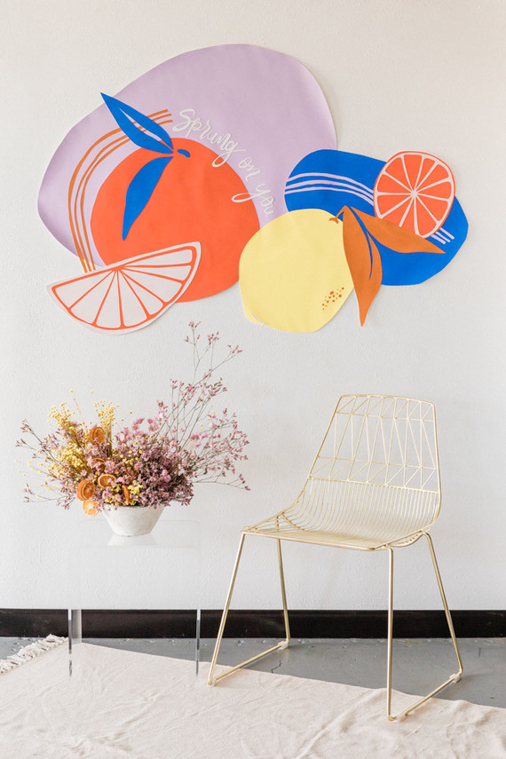 Modern spring tablescape ideas plus 3 spring cocktails