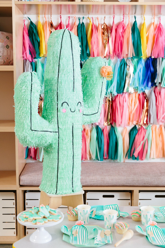 Cinco de Mayo party at Chiqui Social