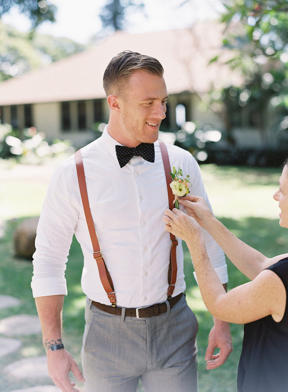Romantic Hawaii wedding with an insanely cool dress, inspired by a Maui sunset