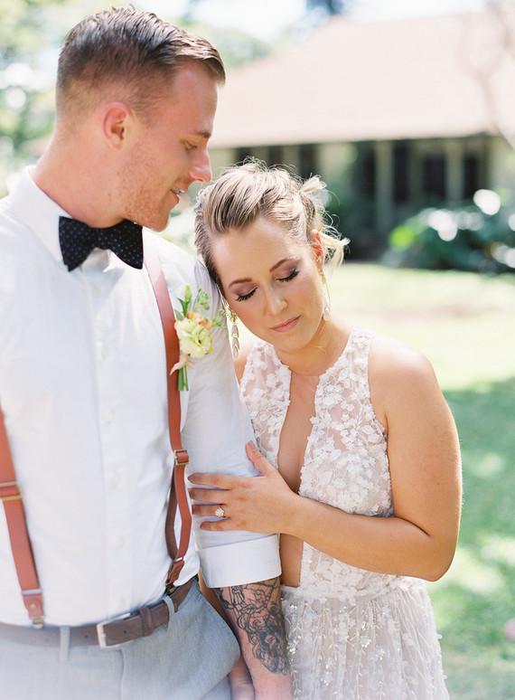 Romantic Hawaii wedding with an insanely cool dress, inspired by a Maui sunset