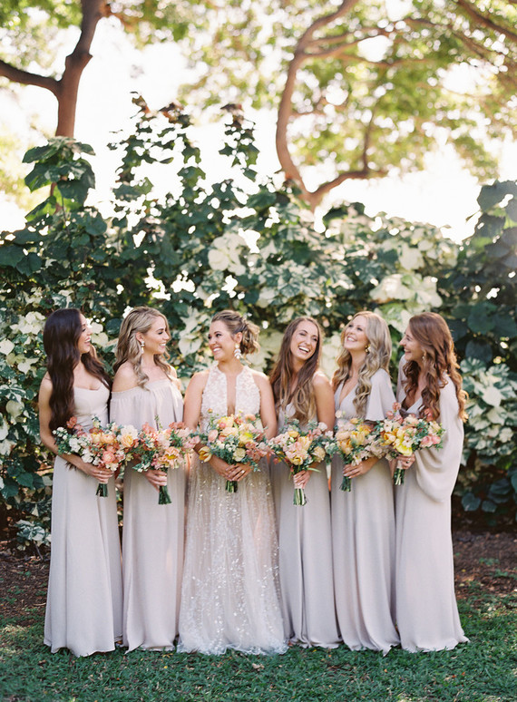 Romantic Hawaii wedding with an insanely cool dress, inspired by a Maui sunset