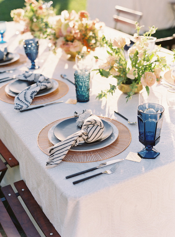 Romantic Hawaii wedding with an insanely cool dress, inspired by a Maui sunset