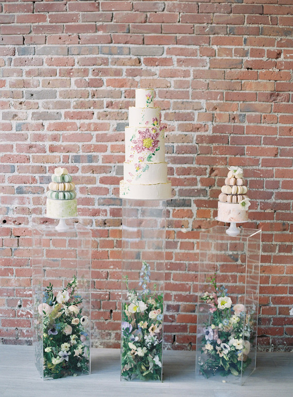 Modern garden wedding cake