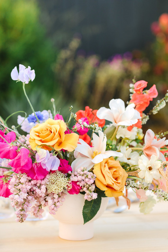 Bright spring flowers