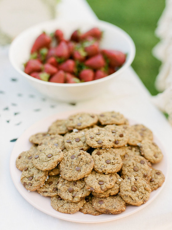 High tea backyard baby shower with baby animals