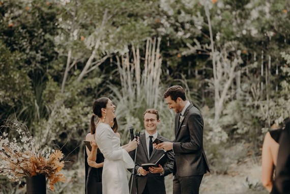 Minimal modern fall wedding at Hummingbird Nest Ranch with ALL dried flowers