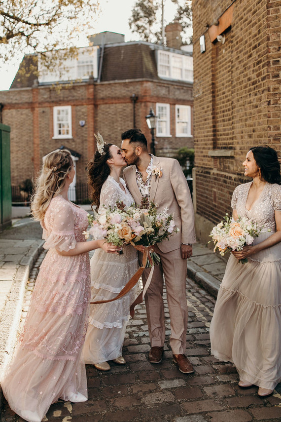 How to elope in the English countryside Inspiration