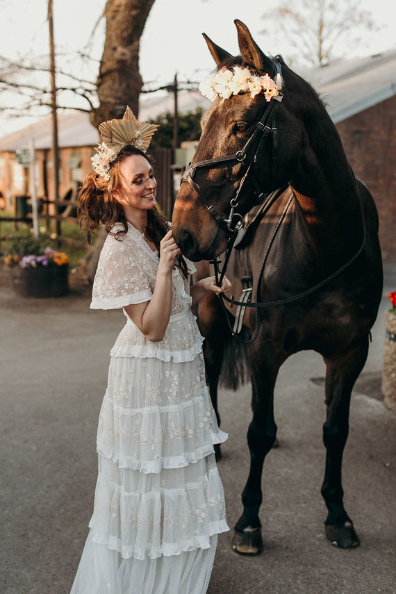 How to elope in the English countryside Inspiration