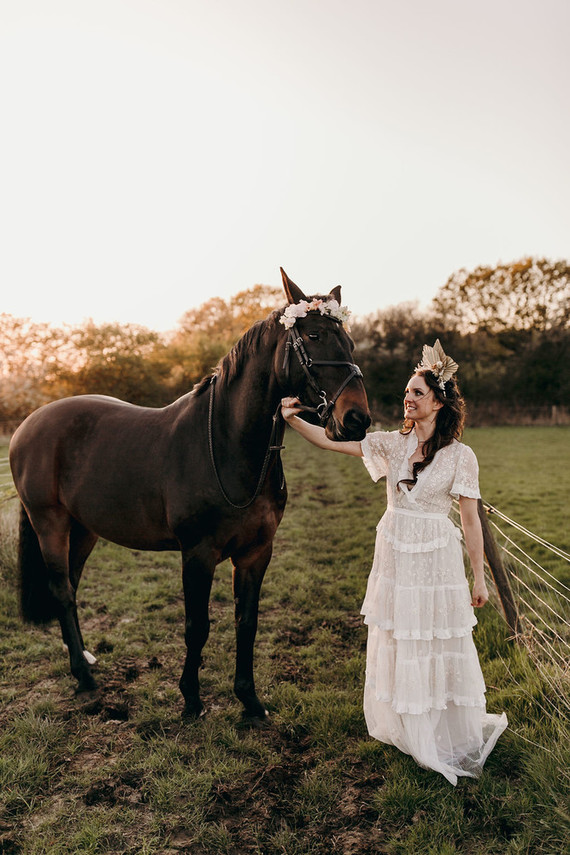 How to elope in the English countryside Inspiration