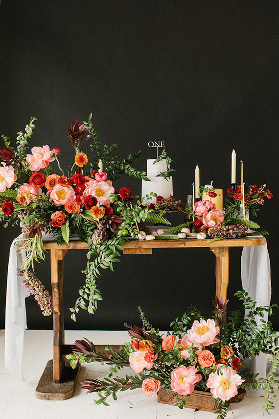 Peony cake table