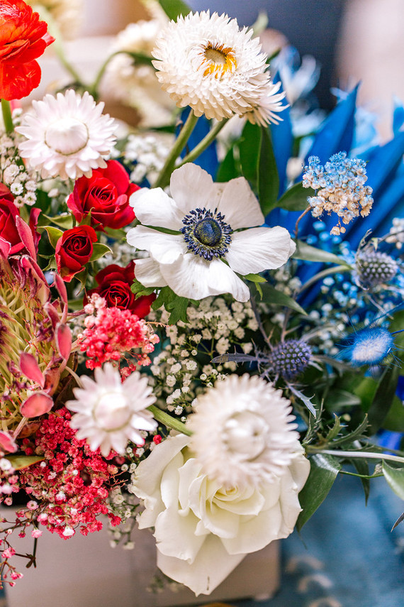 Red, white, and blue 4th of July party ideas with a boho, floral twist